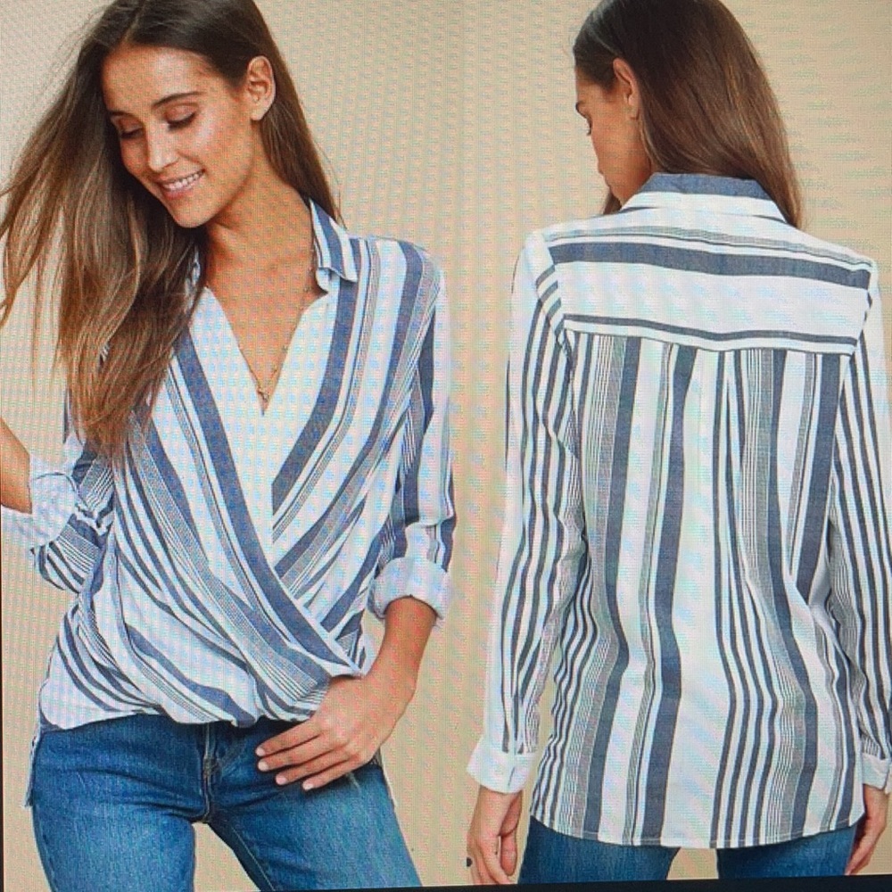Lulu’s White & Navy Blue Striped Surplice Top